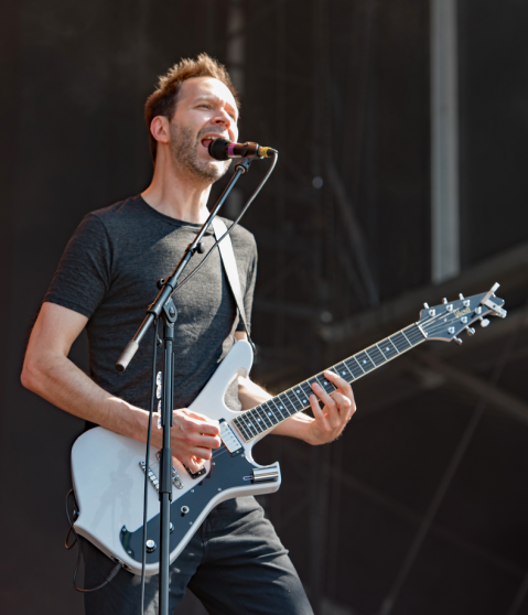 Paul GIlbert – Rock Guitar Lessons