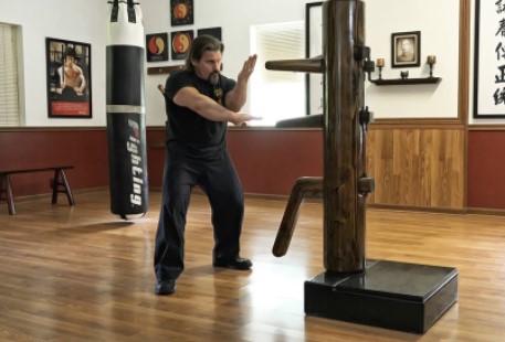 Todd Taganashi - Renegade Wing Chun 05 - Wooden Dummy Vol. 2 Ip Man Lineage Form